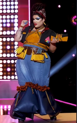 MegamiCallMeMotherLook