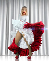 SamanthaBallentinesRaffaellaLook.jpg (388 kB) Look no emitido de 'La noche de las mil Raffaellas' – 'Fantástico' 1983