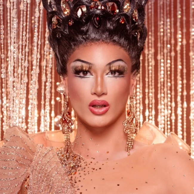 MandyMangoS18CastMug