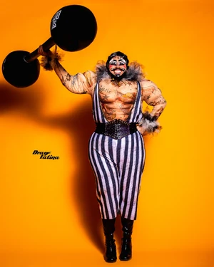 RosalindaEpisode3Look