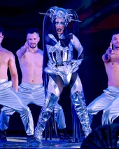 Look de 'El Chou de Las Muertas'