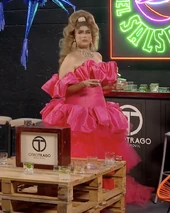 GvajardoESS2E8.jpeg (176 kB) Look del episodio 8