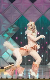 Dungeons and Drag Queens Look