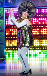 Cinema Iconic Look – Hairspray