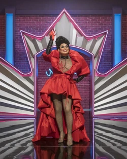 JayleneTymeEntranceLook