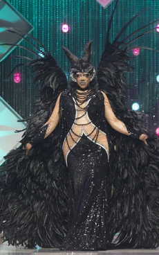 KimoraAmourDungeonsLook