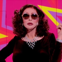 ChadMichaelsAS1GaffInLook.jpg (206 kB) Look de Look de "RuPaul Gaff-In" — Bette Davis