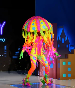 JayzeerShanteyNeonLook