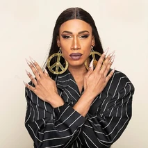 SoaEntranceLook.jpg (161 KB) Entrance Look