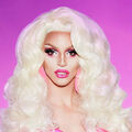 Miz Cracker, Social Media Kings Into Queens