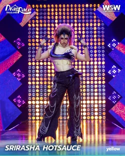 SrirashaHotsauceFinaleLook