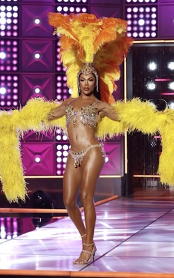 KahannaMontreseRuvealLook