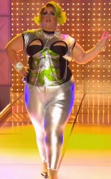 Look de 'Platinum and Gold'