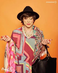 MeguiYeillowActingLook