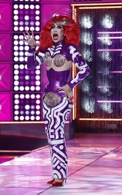 NymphiaWindDragCon1980Look