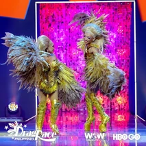 Look de 'Super Queens' — con Zymba Din