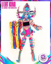 Unaired La Más Futurista Look