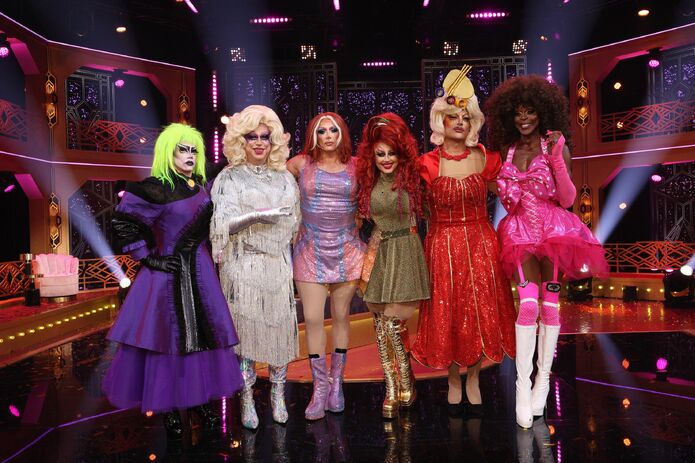 VivaLaDiva2E2Cast