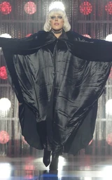 Look de 'Che Carrà Sei?'