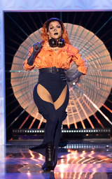 Queen of Your Hometown Look – Burnley