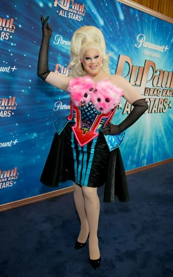 NinaWestAS9PremiereLook