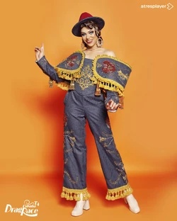 MarianaStarsCarnivalRealnessLook