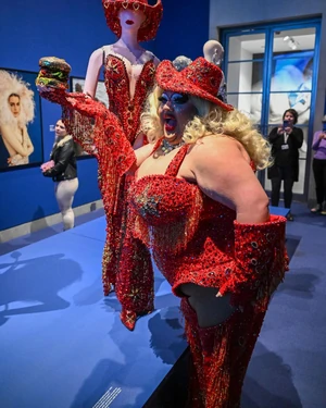 MistressIsabelleBrooksS15BrooklynMuseumLook