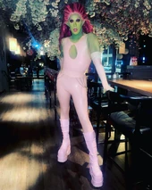 Look no emitido de Social Media Monsters