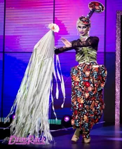 Look de 'Curtain to Couture Evening Gown'