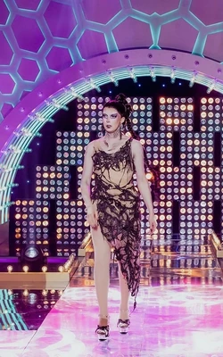 LoreleyRiversFutureMeLook