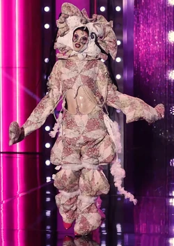 LydiaBKollinsQuiltedLook