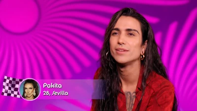 PakitaConfessionalLook