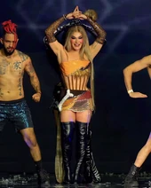 Look de la actuación