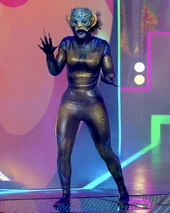 La Más del Toro Look – The Amphibian Man