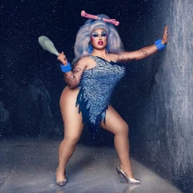 Unaired Ice Queen Eleganza Look