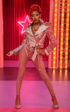 JaidaEssenceHallAS7EntranceLook