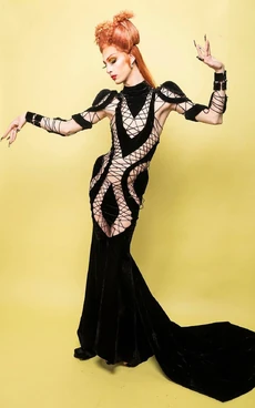 LaGrandeMylèneLook2