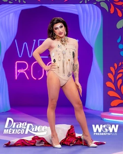 MaríaBonitaDRMX2EntranceLook