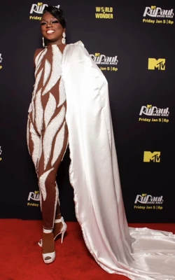 HershiiLiqCour-JetéPremiereLook