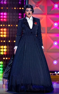 SissyLeaCinemaLook