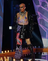 Look de 'Antisistema'