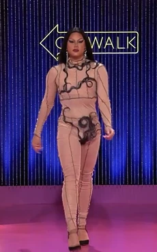 AlmightyAphroditeyEntranceLook