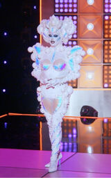 Episode 9 LSFYC Look