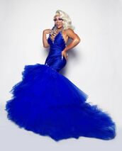Elevated Drag Look