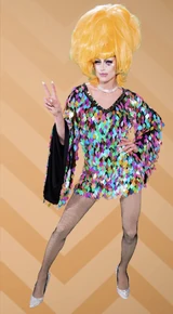 Look de 'Wigs on Wigs on Wigs'