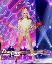 Look de 'Dinner is Served'