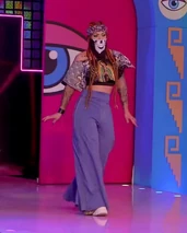 Unaired La Más Chola Look