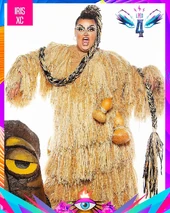 Look de 'La Más Folclórica' – Viejitos de Corpus