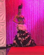 Look de 'Reina del Circo'