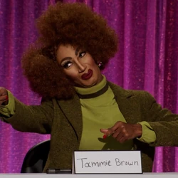 AngeriaParisVanMichealsS14SnatchGameLook